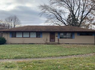 215 Marimar Ct, Crown Point, IN 46307