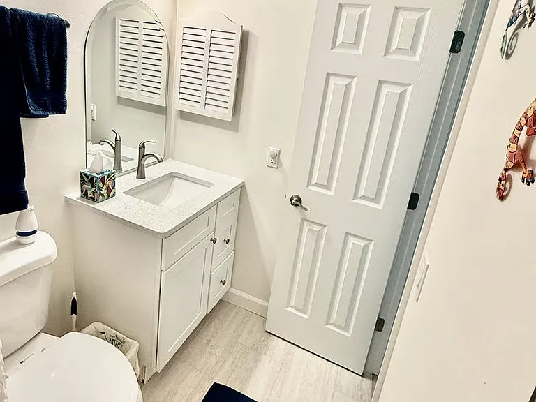 1205 Tarpon Center Dr #C4 — Photo 13