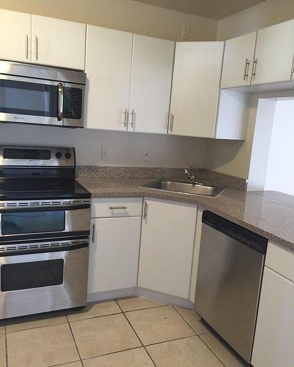 1st image of 833 Hill Dr APT E