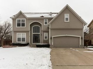 17903 W 158th St, Olathe, KS 66062