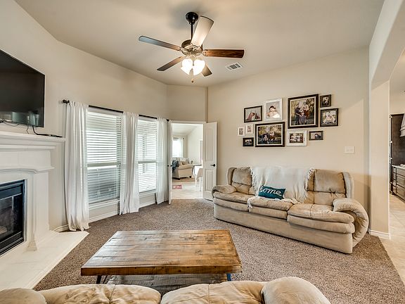 5th image of 3023 Black Hills Blvd