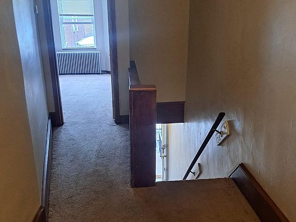 3rd image of 1447 W Sparks St #2