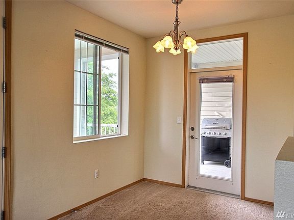 5th image of 18615 101st Avenue Ct E