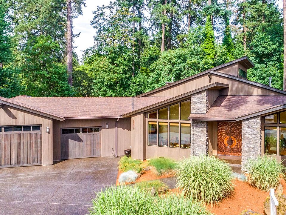 1st image of 15438 SE River Forest Dr