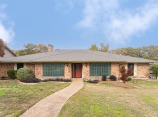 4603 Weyhill Dr, Arlington, TX 76013