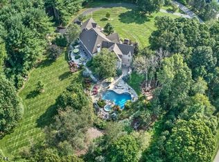 14 Balbrook Dr, Mendham, NJ 07945