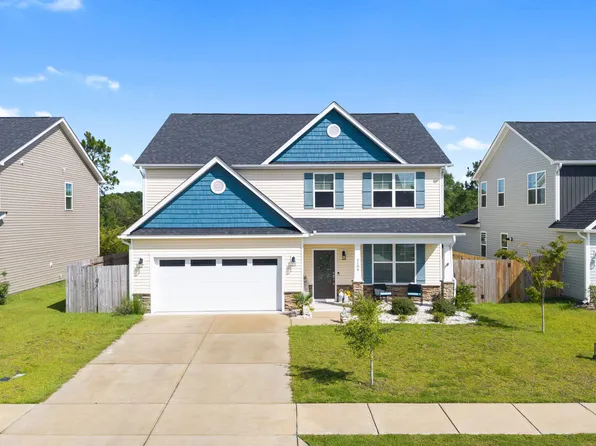 1104 Terraces Lane, Hampstead, NC 28443