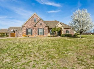 134 Eagle Pass Ln, Weatherford, TX 76087