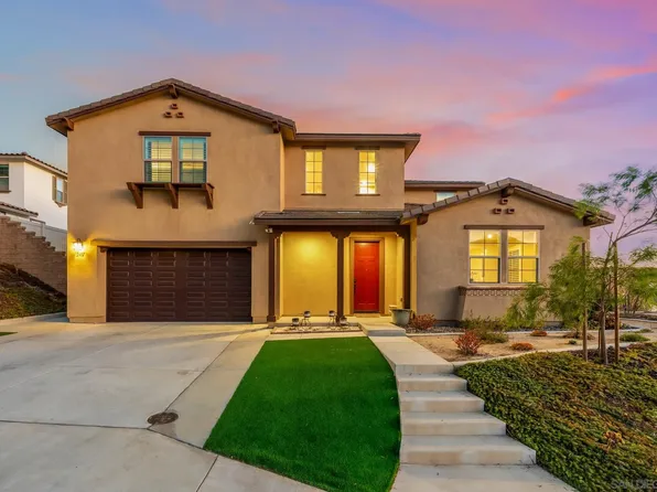 2401 Monroe Pl, Escondido, CA 92027