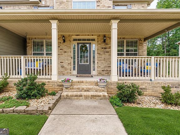 2nd image of 18 Canyon View Dr