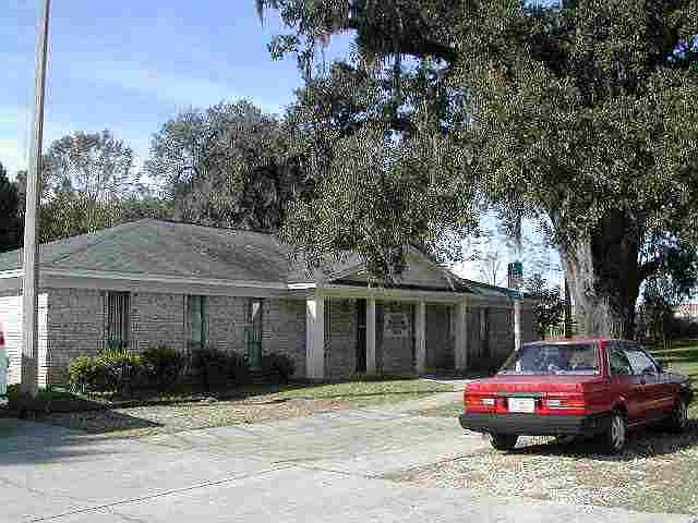 1st image of 1222 Live Oak St