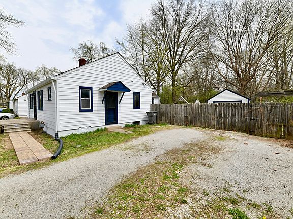 4th image of 4223 Glenwood Dr