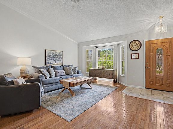 2nd image of 1427 FALLOWFIELD DRIVE