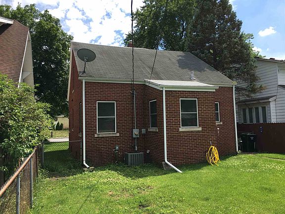 5th image of 3417 Mishawaka Ave
