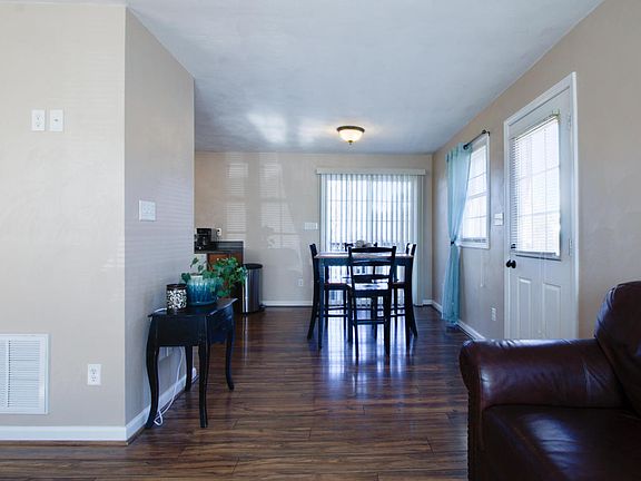 5th image of 2602 Idlewild Blvd NE