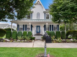 40 Valentine Rd, Warminster, PA 18974