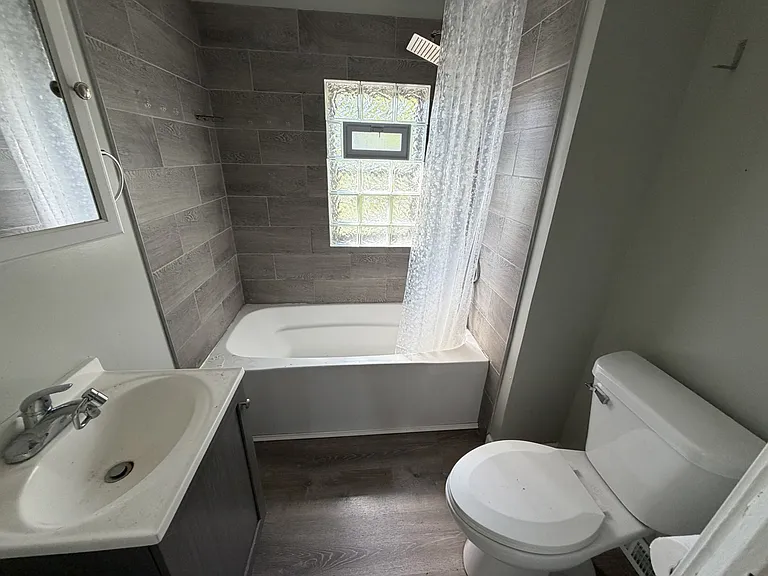 162 Hager St — Photo 7