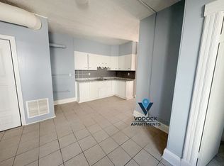 65 Whitmore St #2W, Hartford, CT 06114
