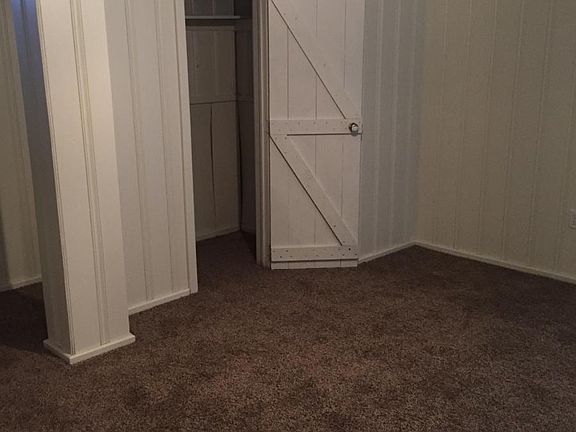 Downstairs living / bedroom