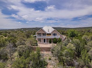11 Lomas Ct, Edgewood, NM 87015