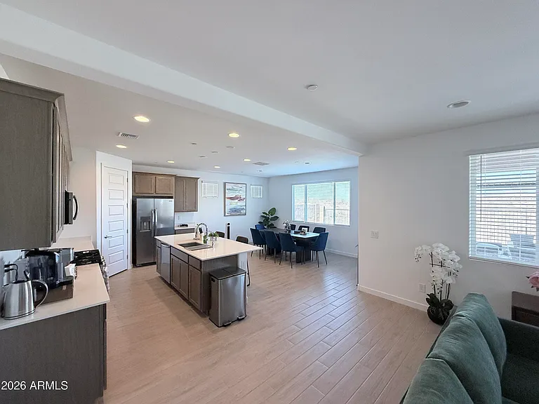 32022 N 121st Ave — Photo 6