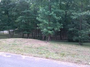 37 Forest Xing, Waverly, TN 37185