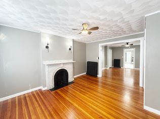 19 Saratoga St FLOOR 2, Boston, MA 02128
