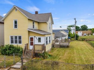 942 Burgess St, Fort Wayne, IN 46808