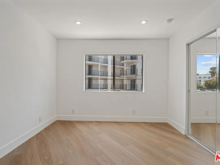 3939 Moore St #106 — Photo 9