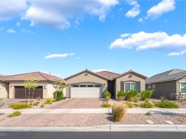 74 Cadence Crest Ave, Henderson, NV 89011