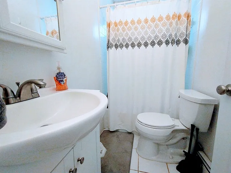 10 Hardwick St #2 — Photo 7