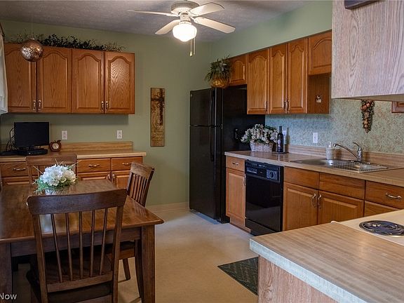 5th image of 8240 Deepwood Blvd Unit 7-11