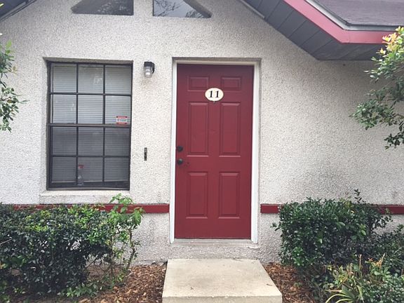 2nd image of 28 N Whitney St APT 3
