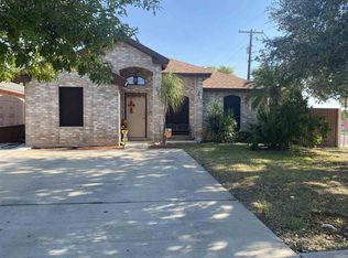 701 Royal Palm Dr, Laredo, TX 78045
