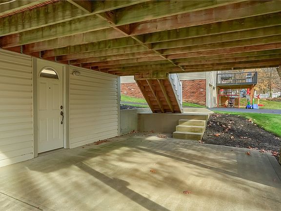 5th image of 744 Kilbuck Dr