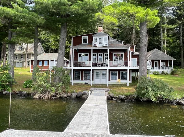 2 Pine Tree Lane, Manchester, ME 04351