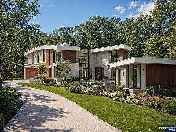 3rd image of 3 Berkery Pl