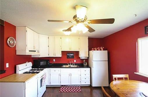 5th image of 10928 Kimball Ave