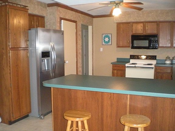 5th image of 24619 Elmhurst Dr