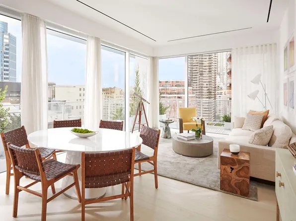 200 East 59th Street 14A image 2 of 14