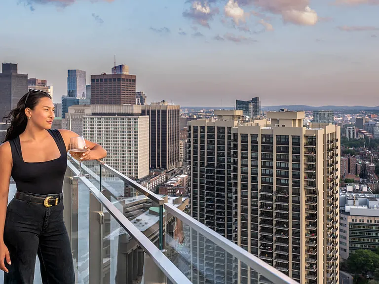 Rooftop Lounge