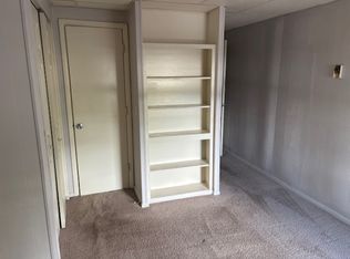 1101 S Mattis Ave #2, Champaign, IL