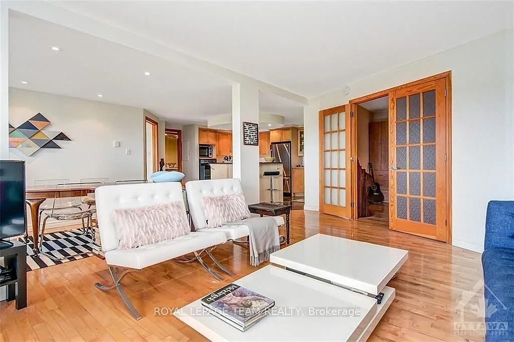 2 bed, $2,200 — Photo 4