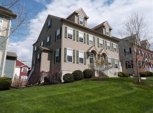 257 Covenant Ln, Harleysville, PA 19438