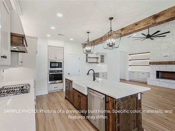 3rd image of 4026 Pacific Crest Way