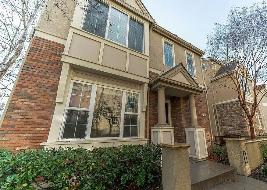 4301 Watson Cir photo 1