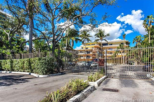1st image of 2539 S Bayshore Dr #426AR