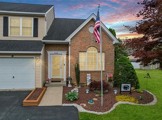 2336 Fernwood Dr N, Coplay, PA 18037