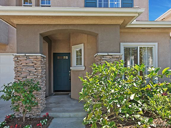 2nd image of 4239 Calle Mar De Ballenas