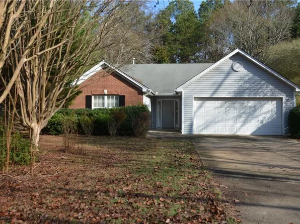 5519 Amber Cove Way, Flowery Branch, GA 30542